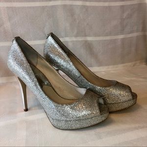 Michael Kors - YORK Silver Glitter Peep Toe Heels